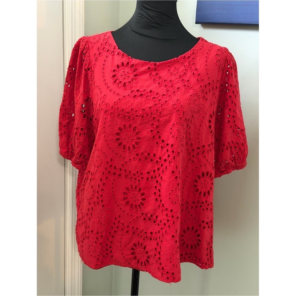 Beacon Bright Red Eyelet Puff-Sleeve Blouse - Picture 2 of 10